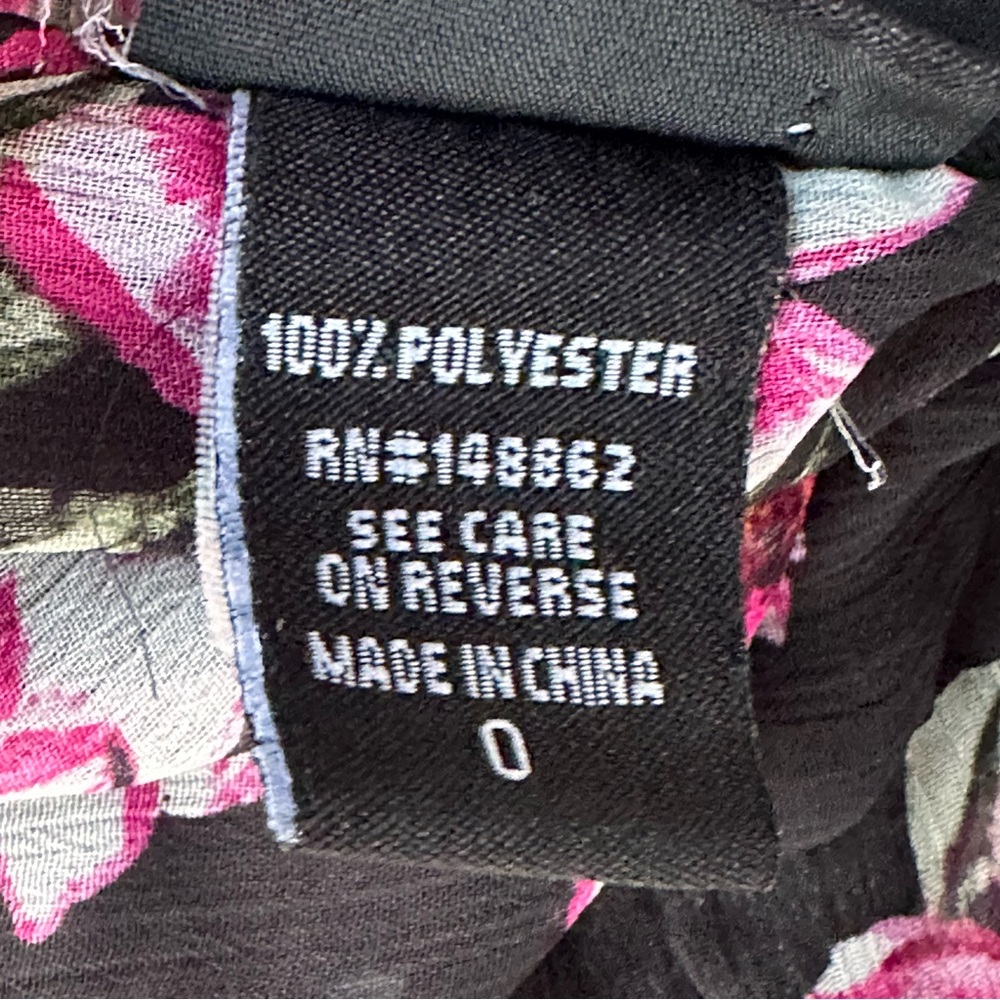 Torrid Black Floral Bubble Hem Blouse - Picture 15 of 16